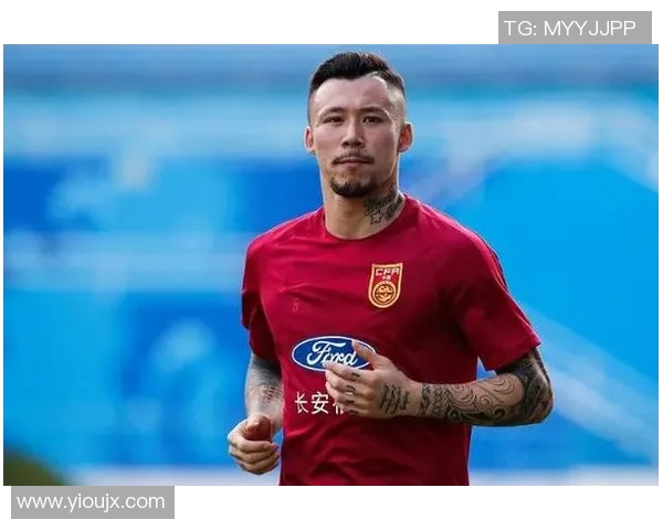 新加坡足球明星代言人揭晓引发球迷热议与期待